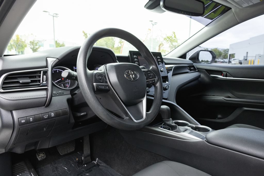 Certified 2022 Toyota Camry LE w/ Convenience Package FWD image 11