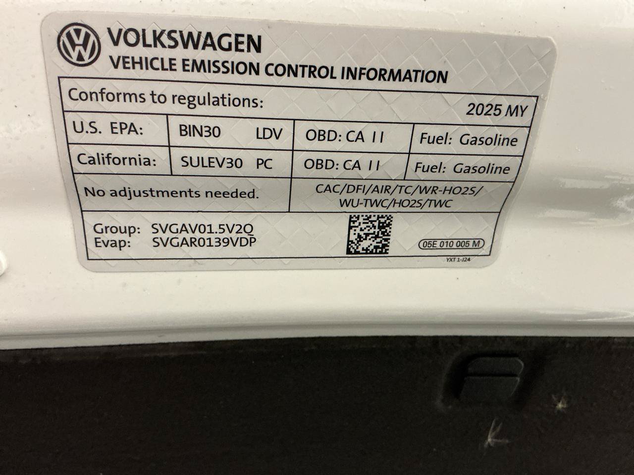 Used 2025 Volkswagen Jetta Sport FWD image 24