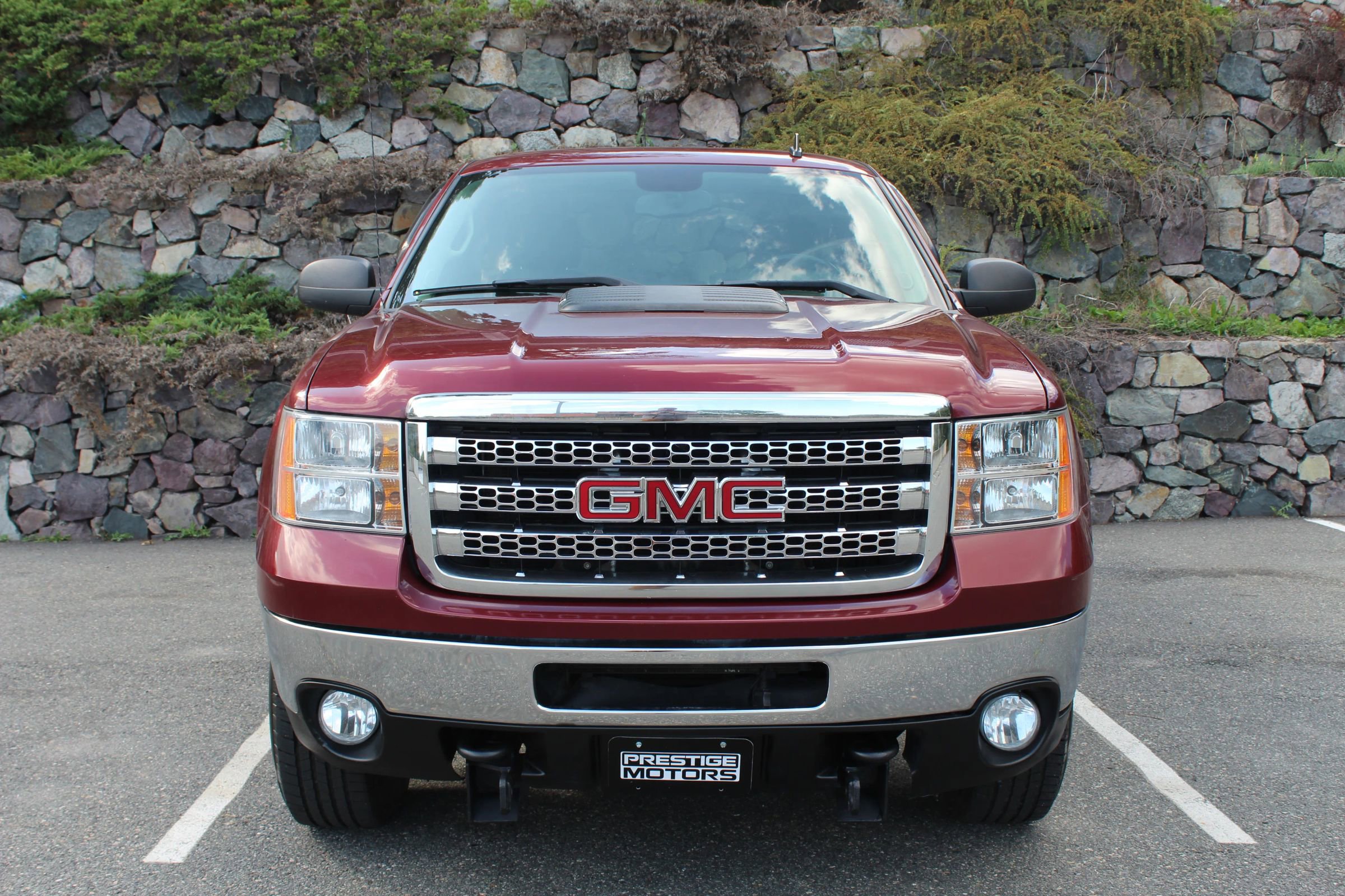 Used 2014 GMC Sierra 2500 SLE w/ SLE Preferred Package image 3