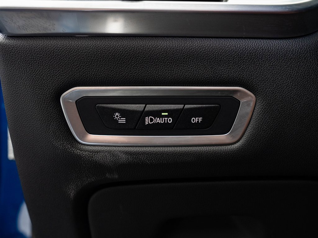 Used 2024 BMW X7 M60i w/ Executive Package image 44