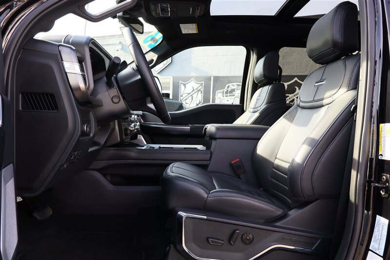 Used 2026 Ford F450 Platinum AWD/4WD image 18