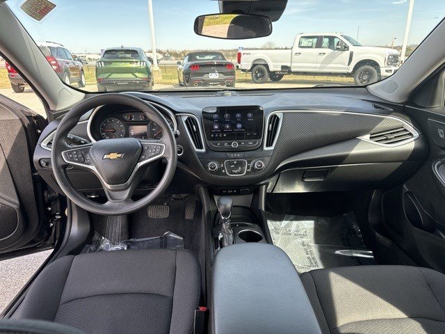 Used 2023 Chevrolet Malibu LS FWD image 27