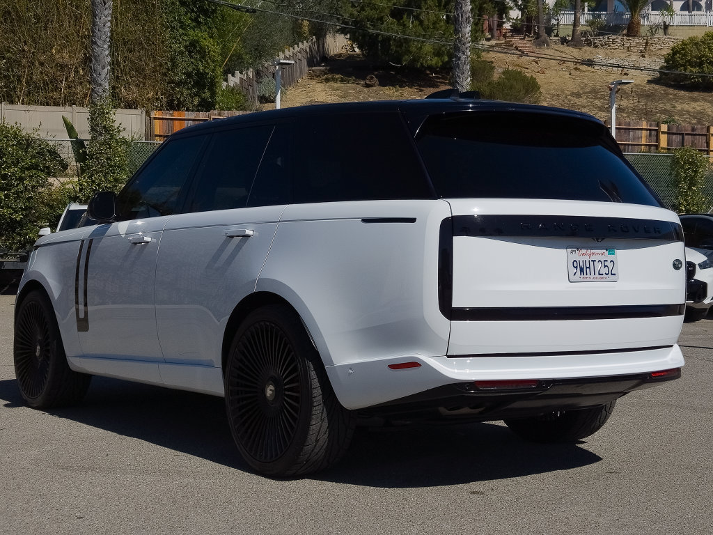 Used 2023 Land Rover Range Rover SE AWD/4WD image 21