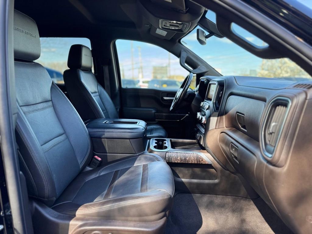 Used 2019 GMC Sierra 1500 Denali AWD/4WD image 24