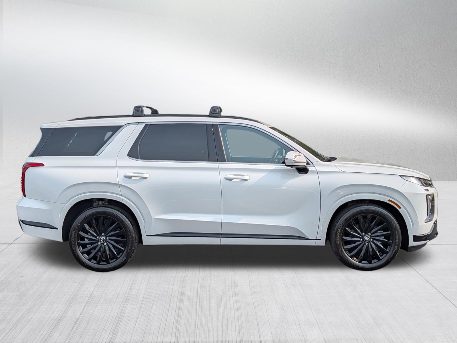 Used 2025 Hyundai Palisade Calligraphy AWD/4WD image 8
