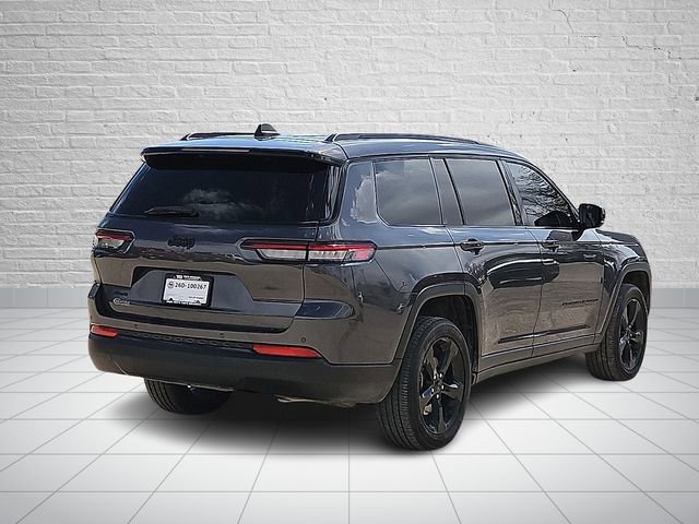 Used 2023 Jeep Grand Cherokee L Laredo image 4