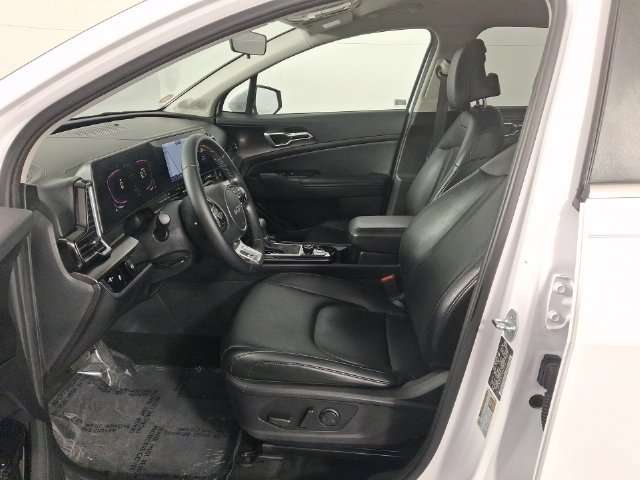 Used 2024 Kia Sportage EX FWD image 19