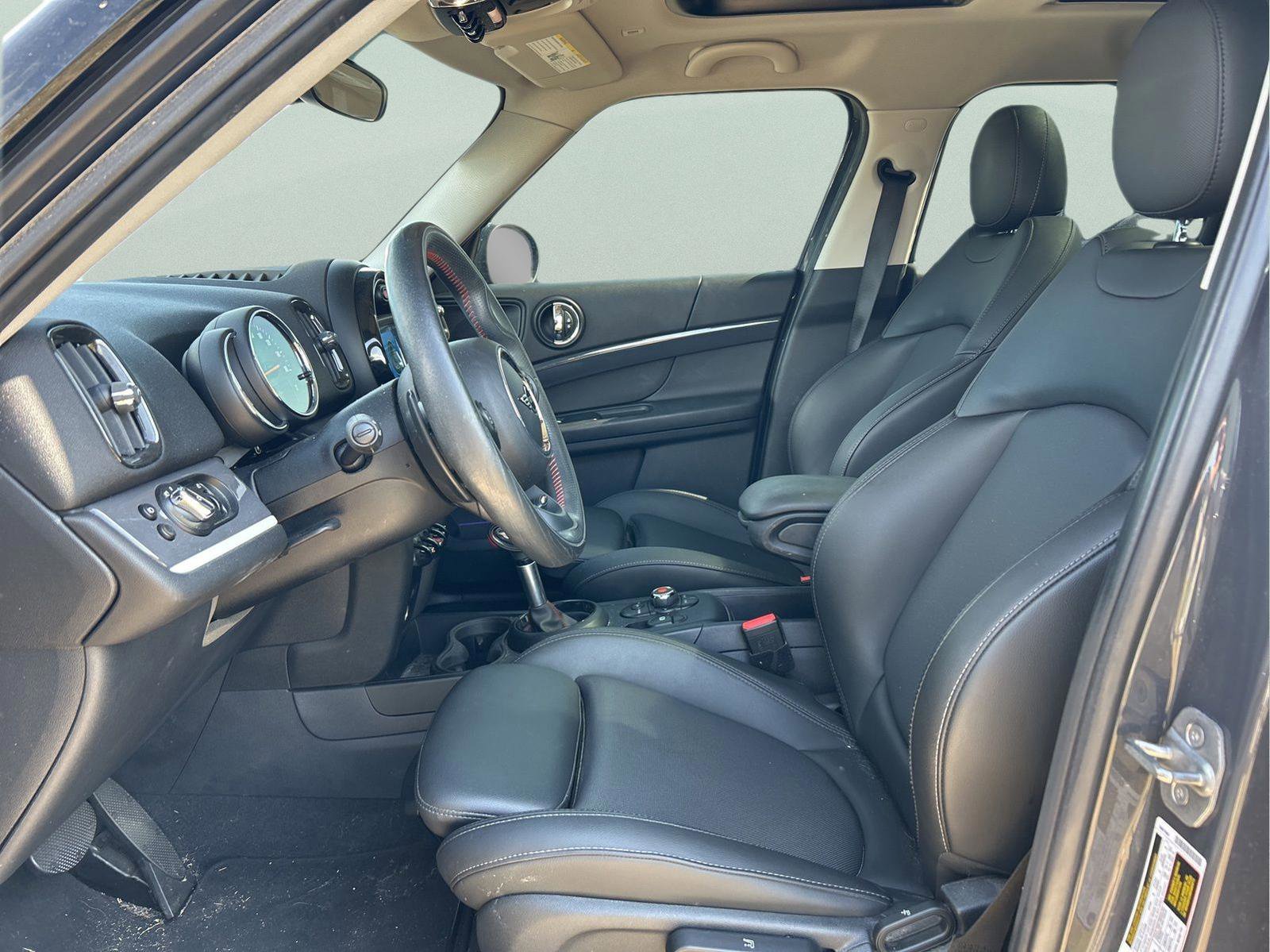Used 2019 MINI Cooper Countryman S w/ Storage Package FWD image 9