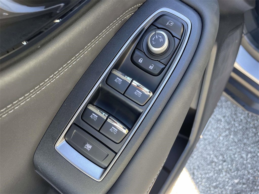 New 2025 Subaru Outback Touring XT image 8