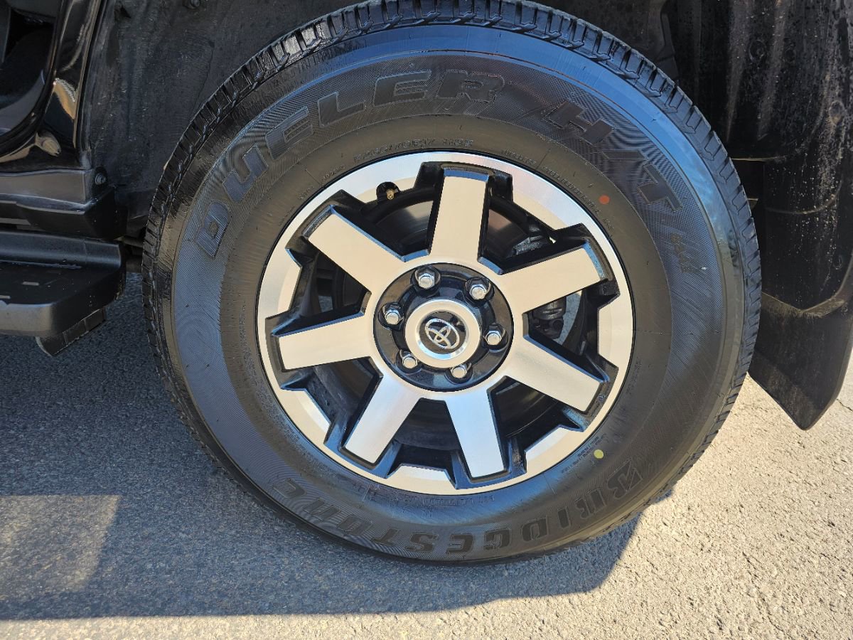 Used 2024 Toyota 4Runner TRD Off-Road Premium image 21