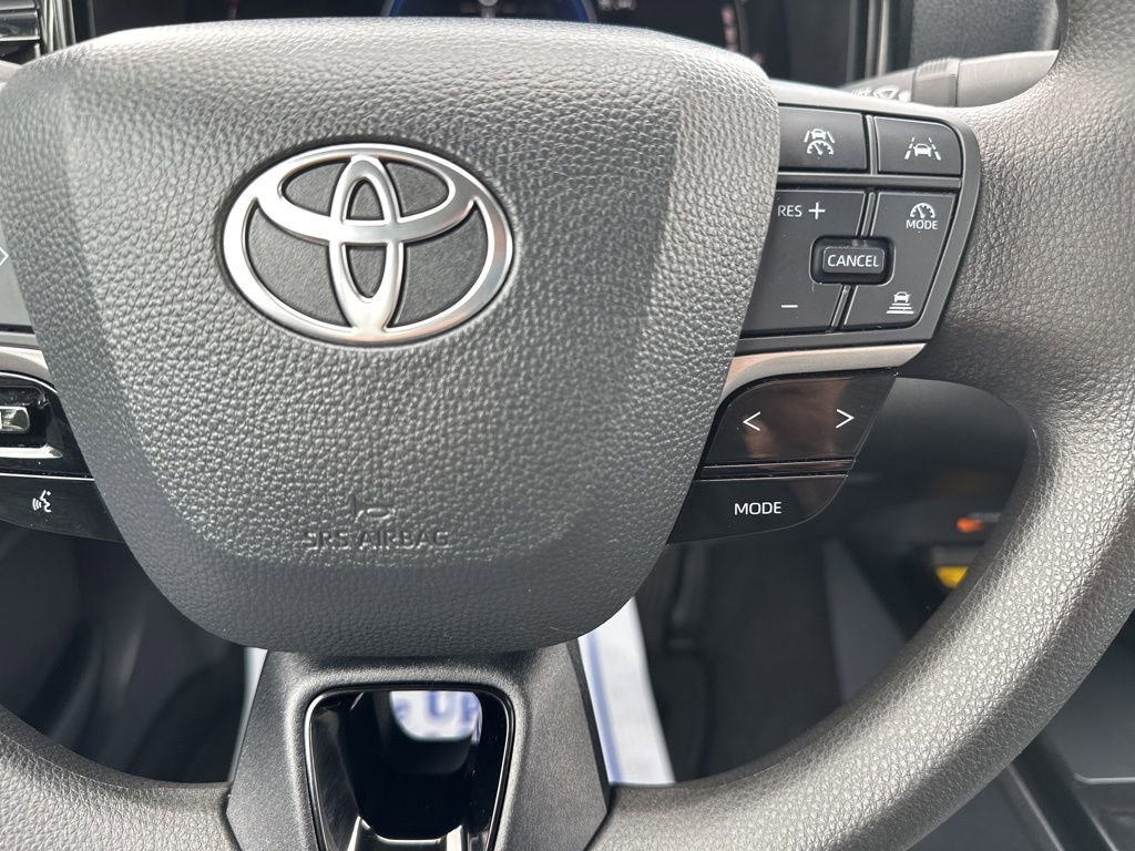 Certified 2025 Toyota Camry LE w/ Convenience Package image 18