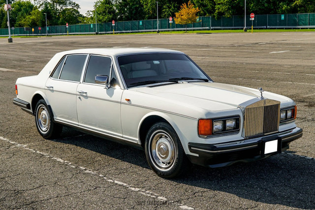 Used 1989 Rolls-Royce Silver Spirit image 12