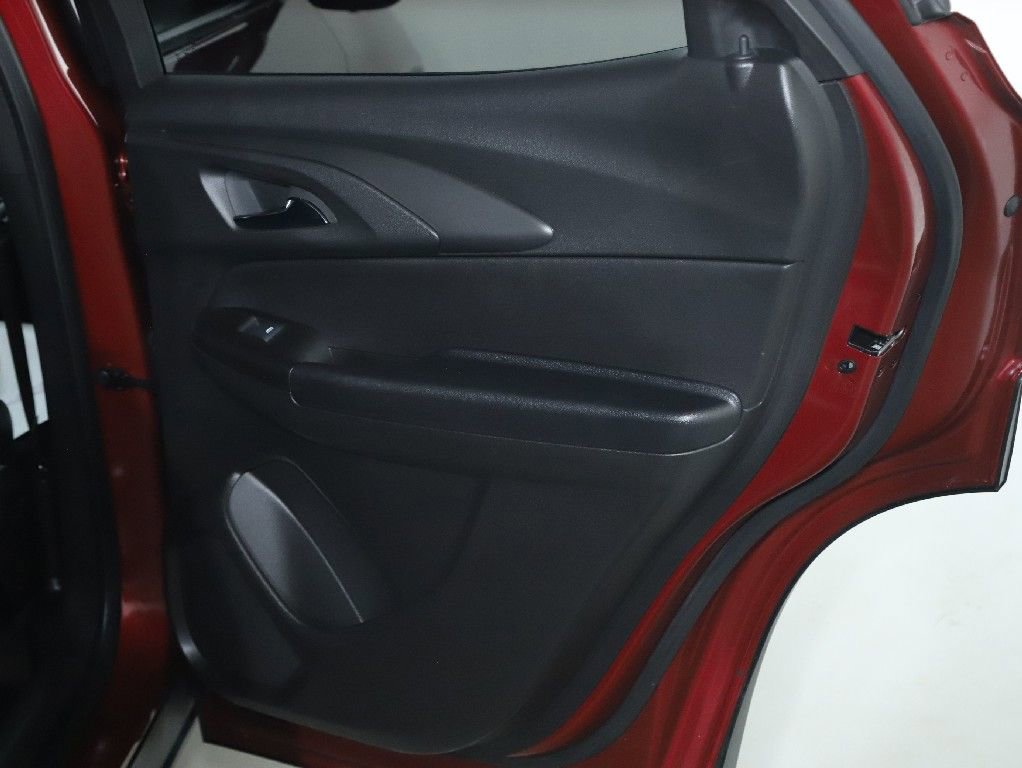 Used 2023 Chevrolet TrailBlazer RS w/ Convenience Package image 31