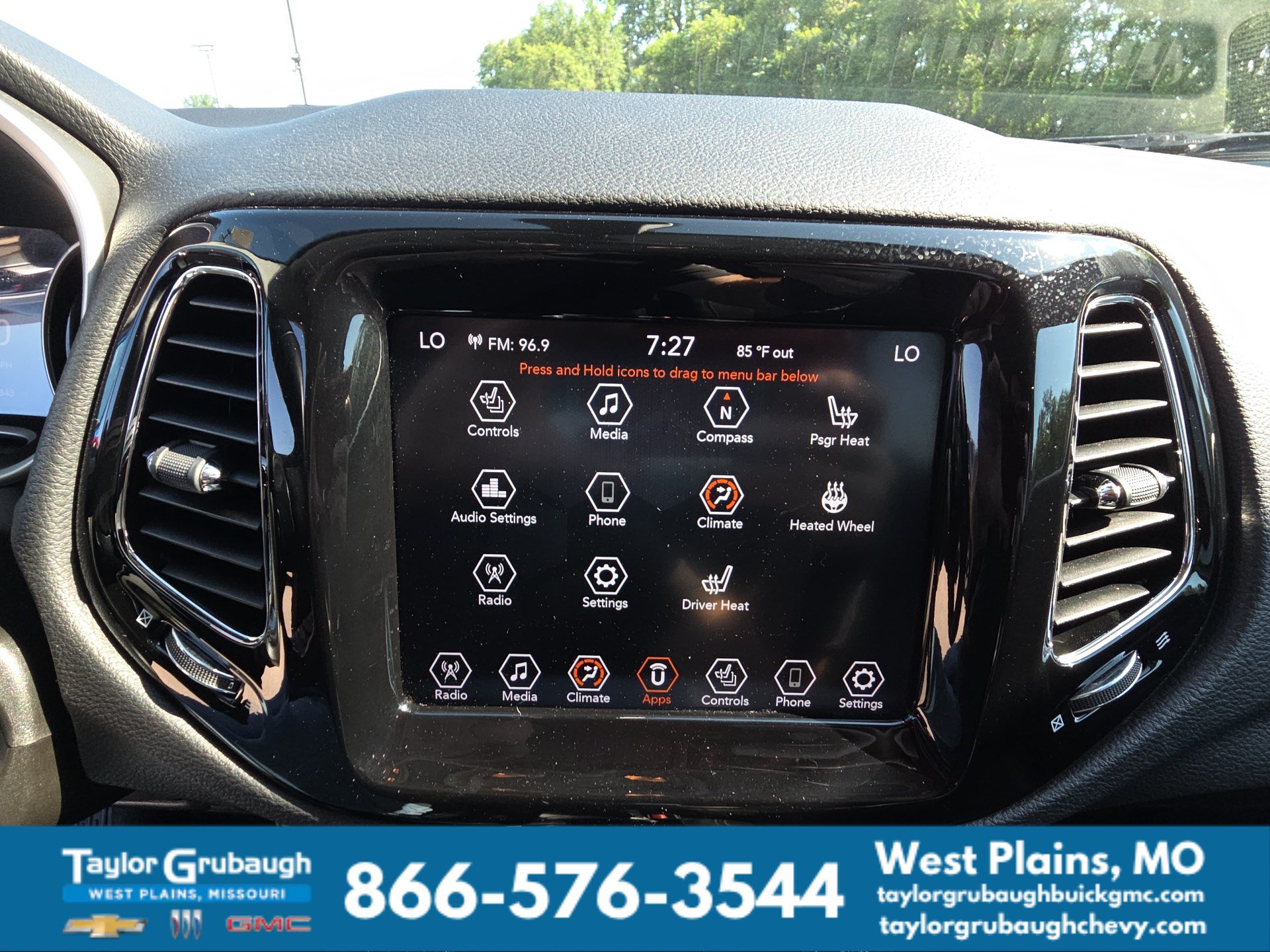 Used 2019 Jeep Compass Limited AWD/4WD image 21
