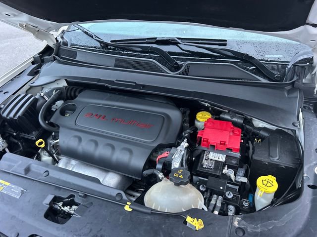 Used 2020 Jeep Compass Latitude image 30