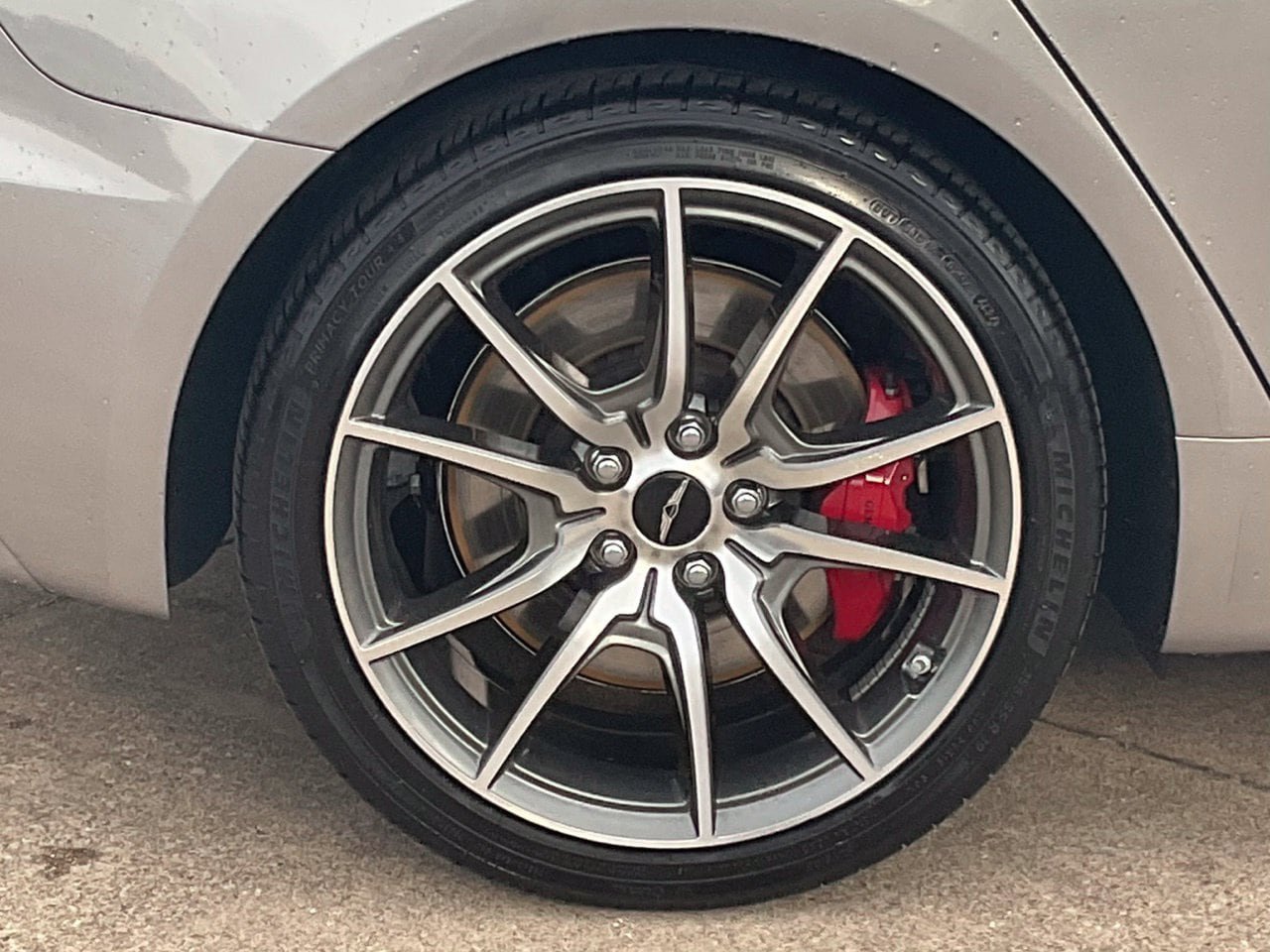 Used 2025 Genesis G70 2.5T RWD image 7