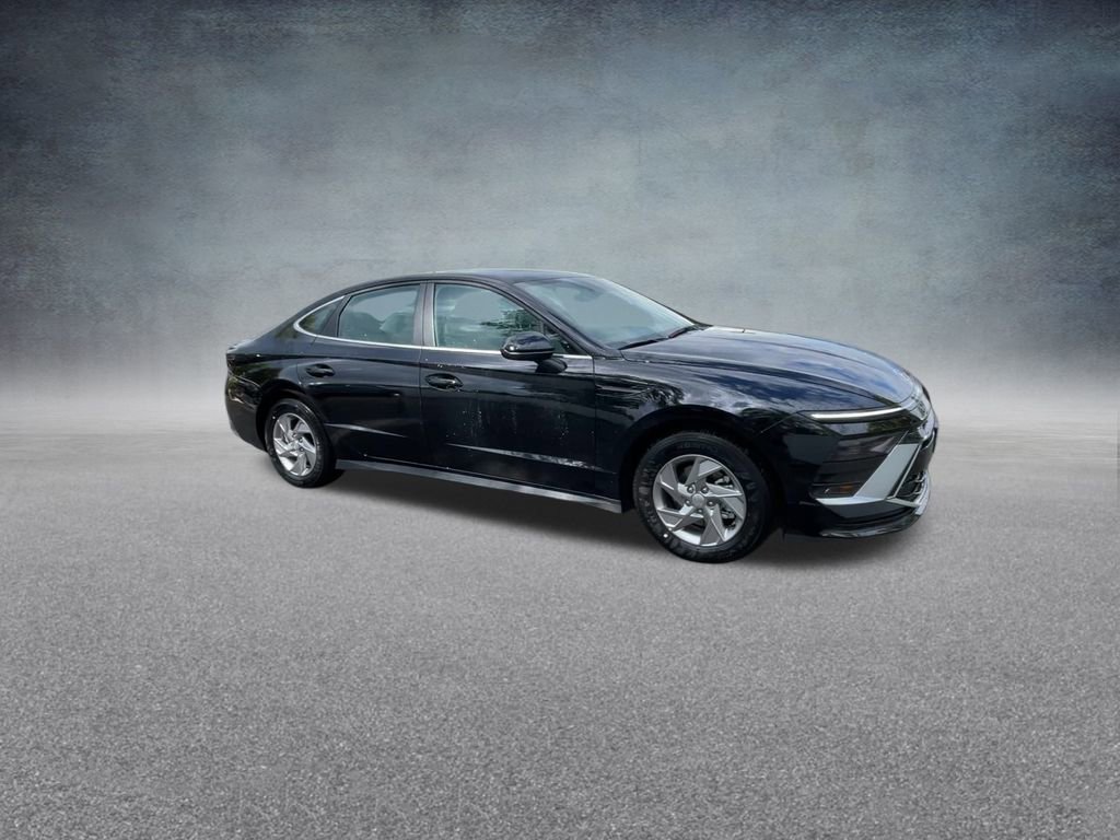 Used 2026 Hyundai Sonata SE image 28