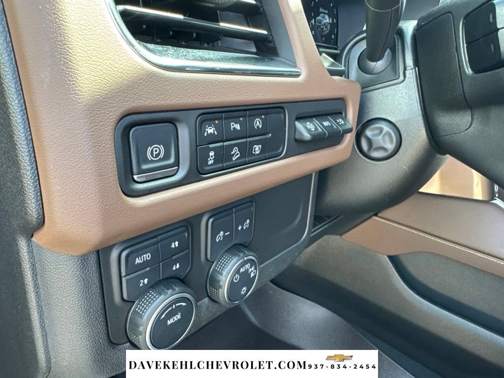 Used 2023 Chevrolet Tahoe High Country AWD/4WD image 11