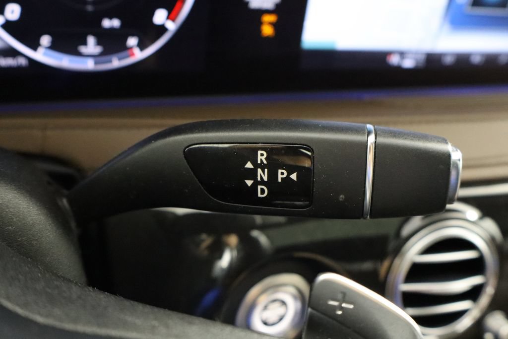 Used 2018 Mercedes-Benz S 450 Sedan image 29