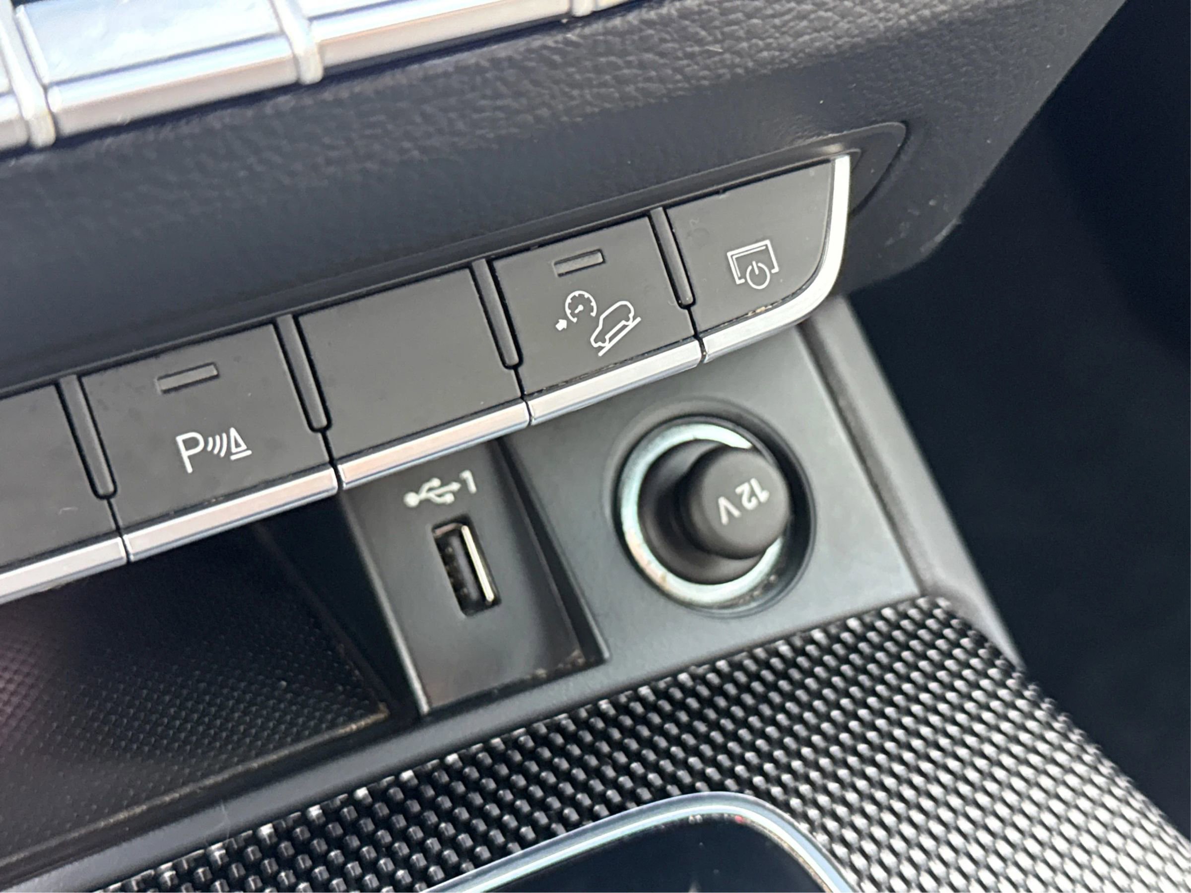 Used 2022 Audi SQ5 Premium Plus w/ Premium Plus Package image 42