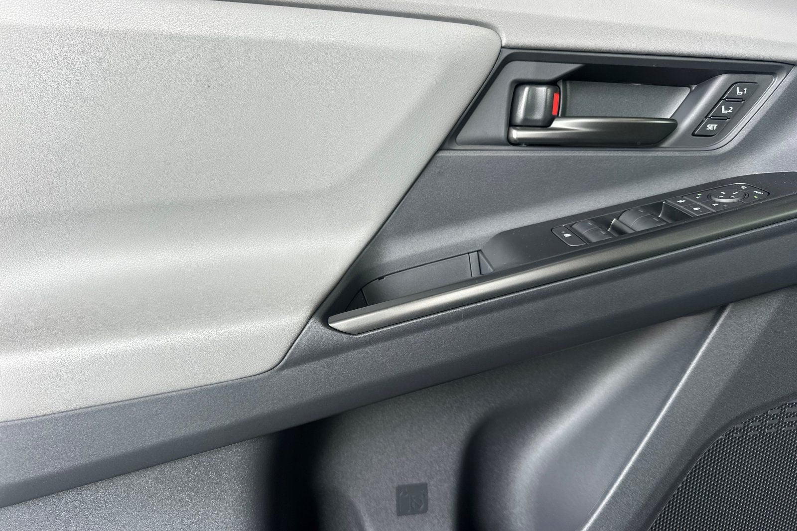 New 2026 Toyota C-HR AWD/4WD image 12