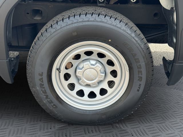 Used 2024 GMC Sierra 1500 Pro w/ Pro Value Package image 28