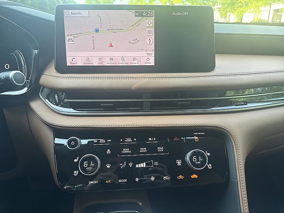 Certified 2025 INFINITI QX60 Sensory w/ Vision Package image 16