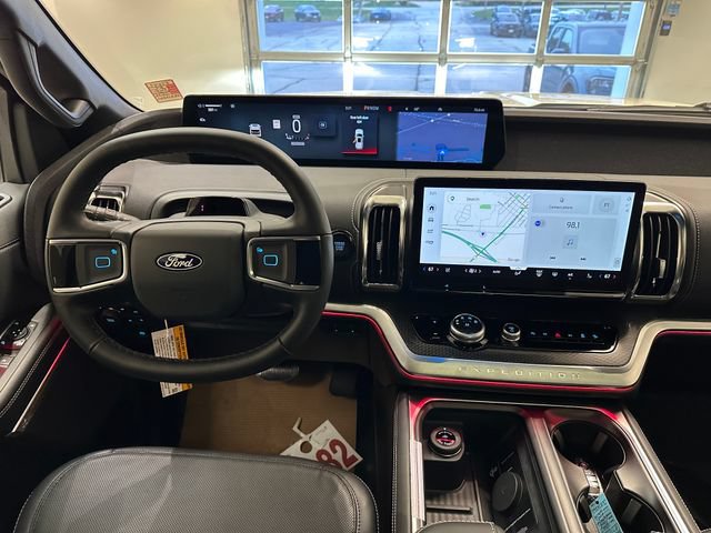 New 2027 Ford Expedition Platinum w/ Stealth Performance Package AWD/4WD image 11
