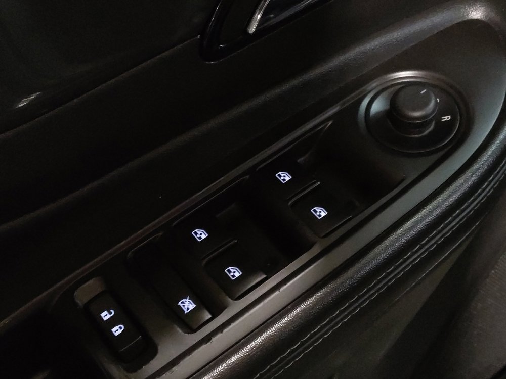 Used 2019 Buick Encore Preferred image 27