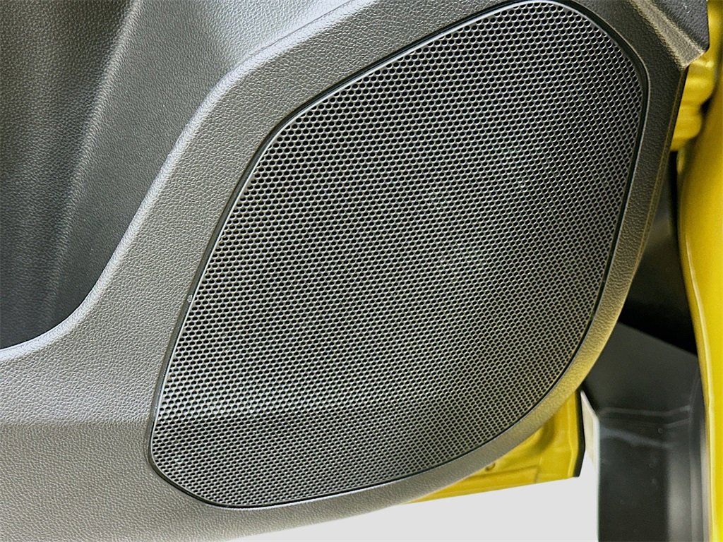 Used 2025 Chevrolet Trax RS w/ Driver Confidence Package image 17