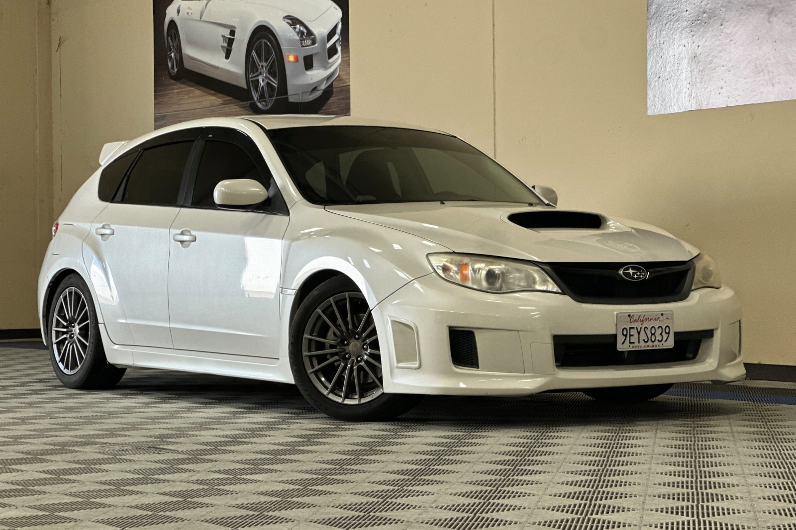 Used 2012 Subaru Impreza WRX Hatchback image 2