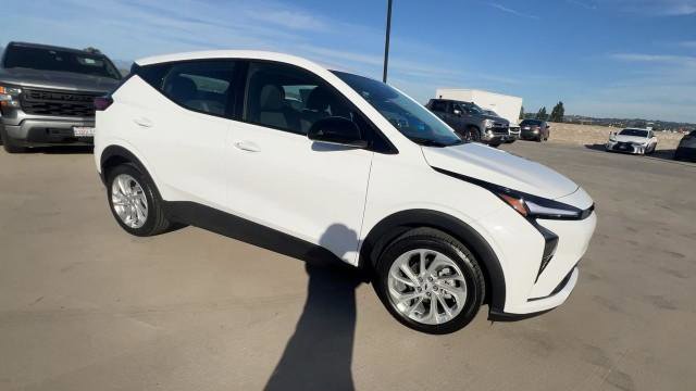 New 2027 Chevrolet Bolt LT w/ Comfort Package image 2