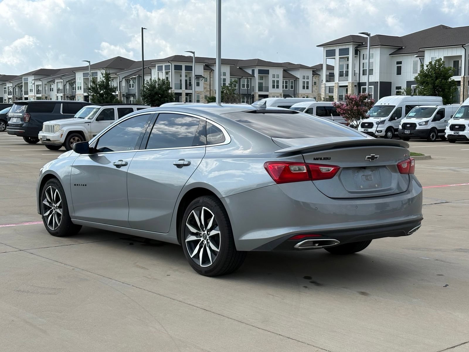 Used 2025 Chevrolet Malibu RS FWD image 5