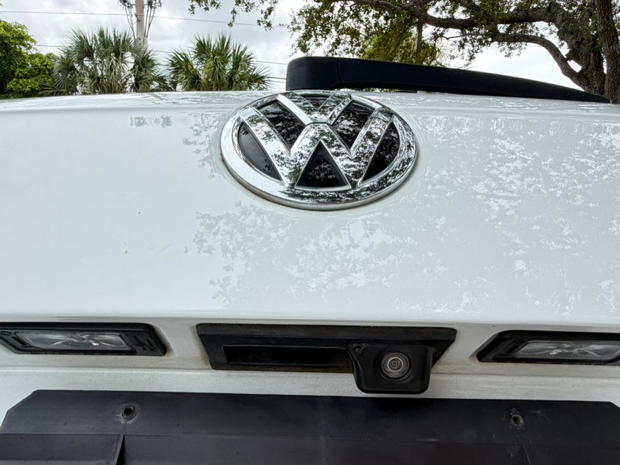 Used 2020 Volkswagen Tiguan SE FWD image 20