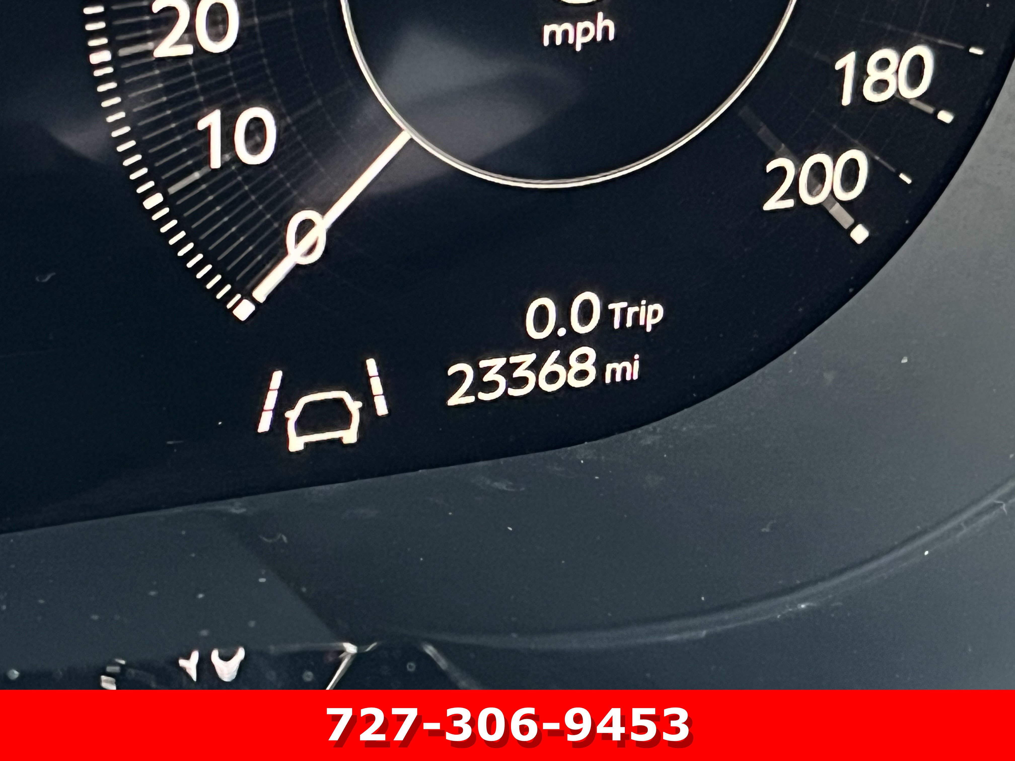Used 2024 Bentley Bentayga AWD/4WD image 26