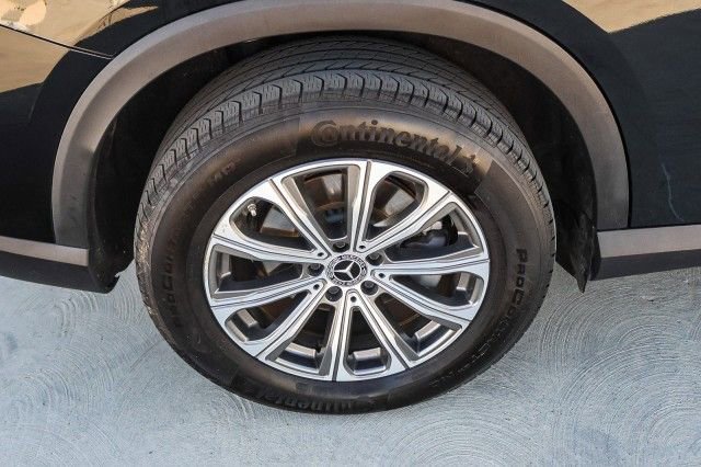 Used 2023 Mercedes-Benz GLC 300 image 8