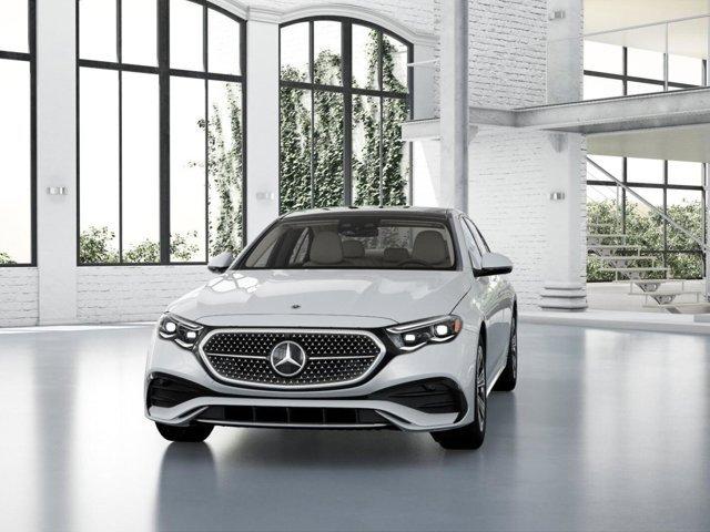 Used 2025 Mercedes-Benz E 350 4MATIC Sedan image 42