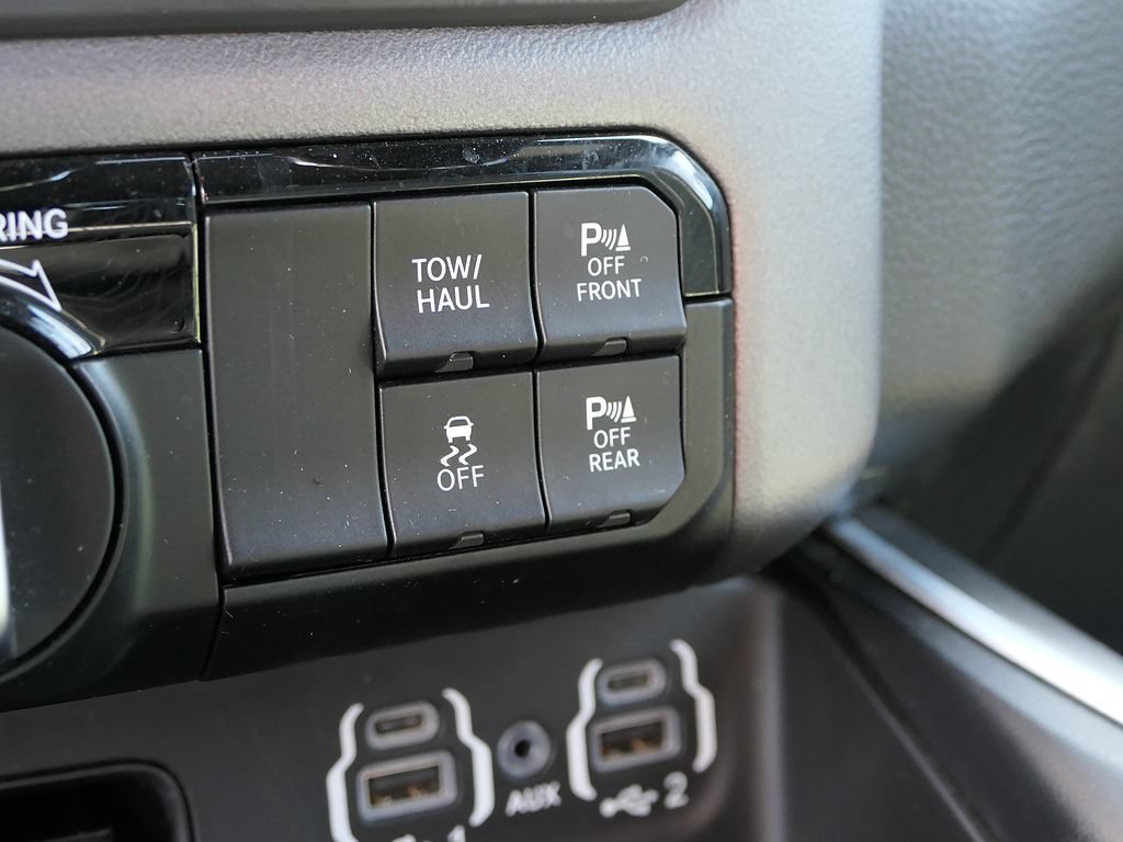 Used 2022 RAM 1500 Big Horn RWD image 23