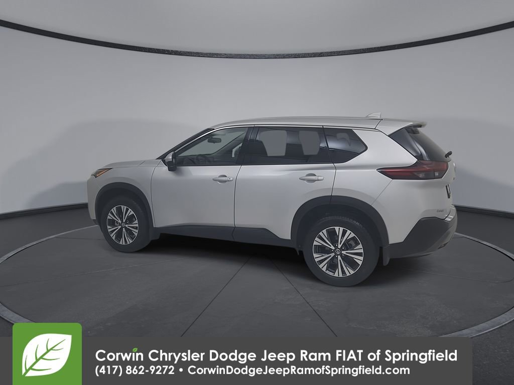 Used 2021 Nissan Rogue SV image 10