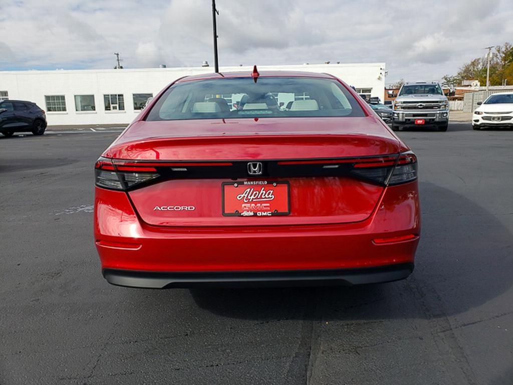 Used 2024 Honda Accord LX image 6
