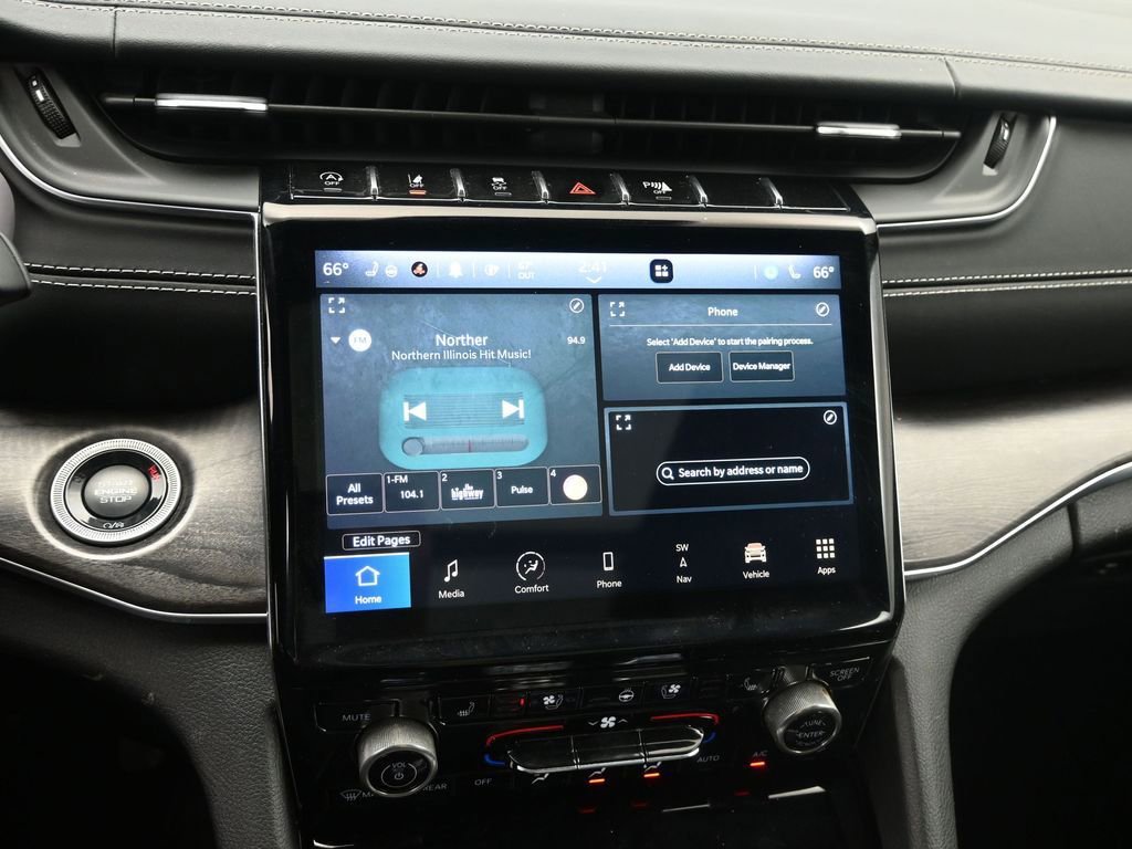 Used 2021 Jeep Grand Cherokee L Overland w/ Advanced Protech Group III image 16