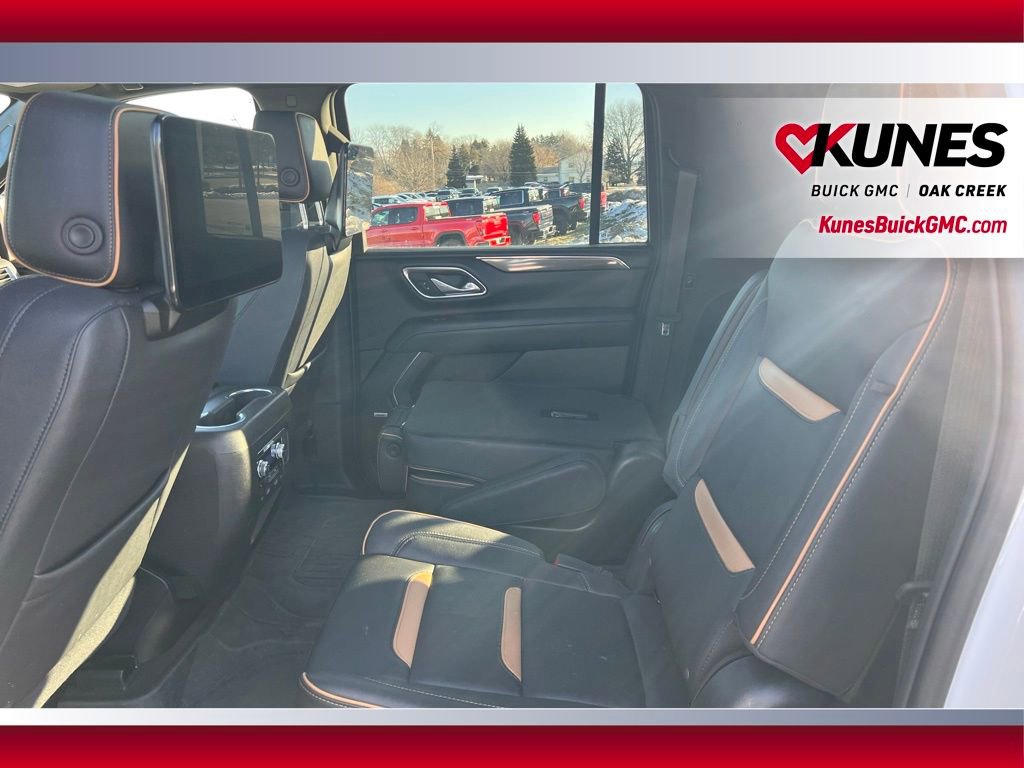 Used 2023 GMC Yukon XL AT4 w/ AT4 Premium Plus Package image 7
