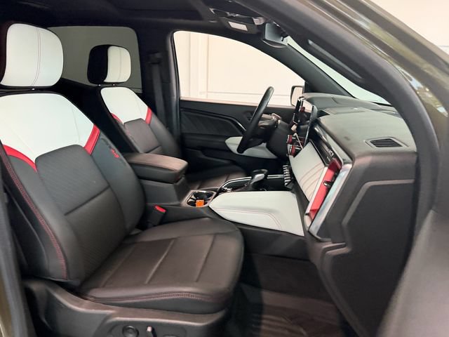 Used 2023 GMC Canyon AT4X AWD/4WD image 17