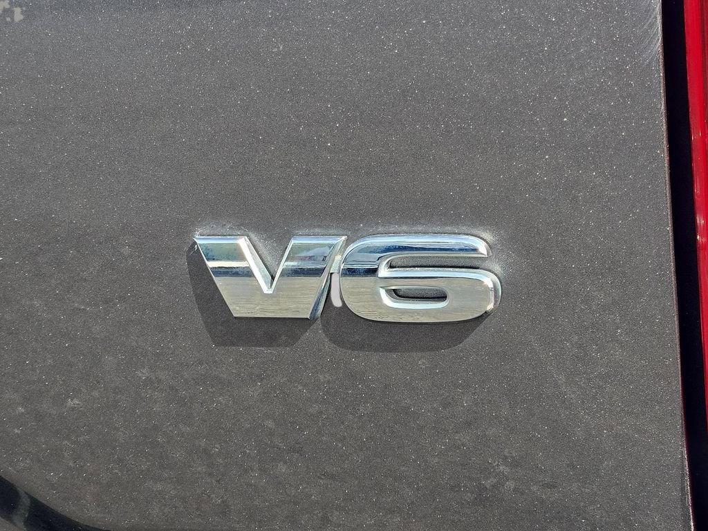 Used 2017 Toyota Tacoma SR5 w/ Tow Package image 30