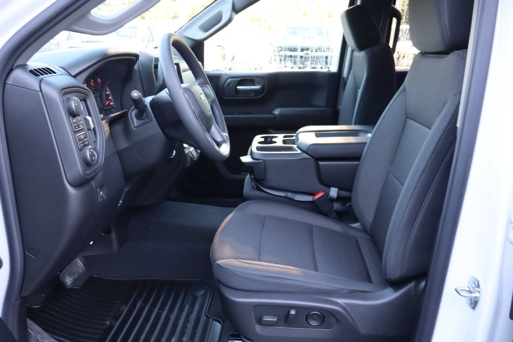 New 2026 Chevrolet Silverado 1500 Custom AWD/4WD image 5