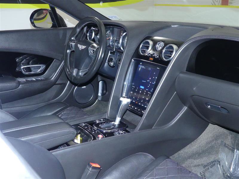 Used 2016 Bentley Continental GT V8 S image 24