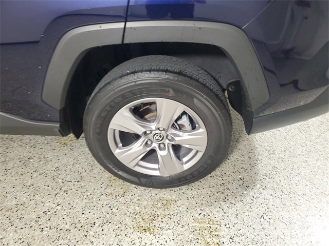 Used 2022 Toyota RAV4 XLE image 9