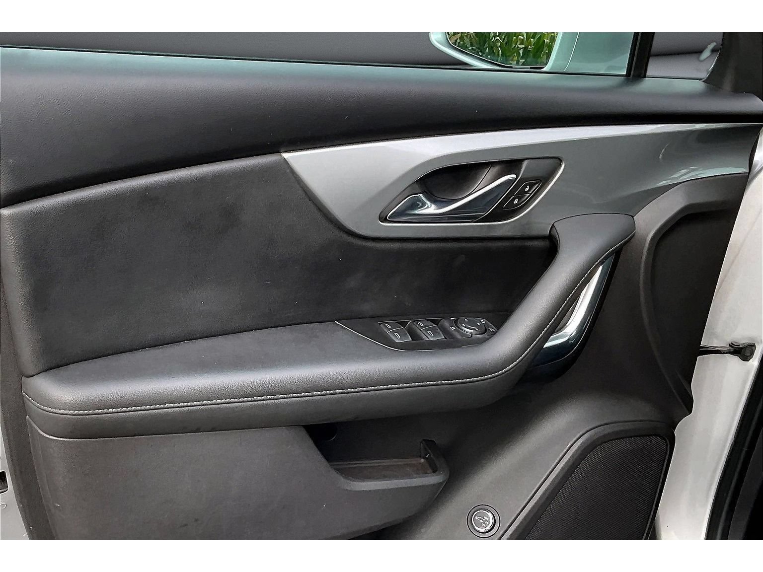 Used 2019 Chevrolet Blazer LT AWD/4WD image 31
