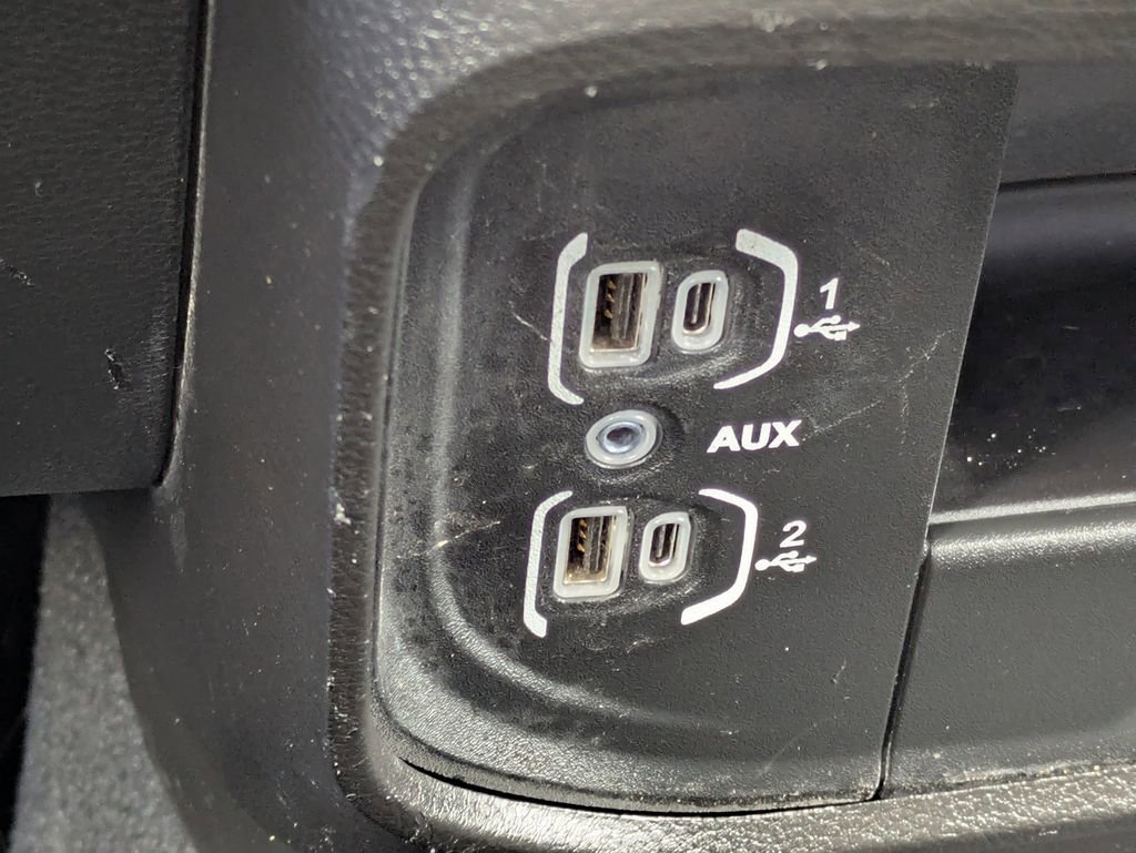 Used 2024 RAM 2500 Big Horn AWD/4WD image 19
