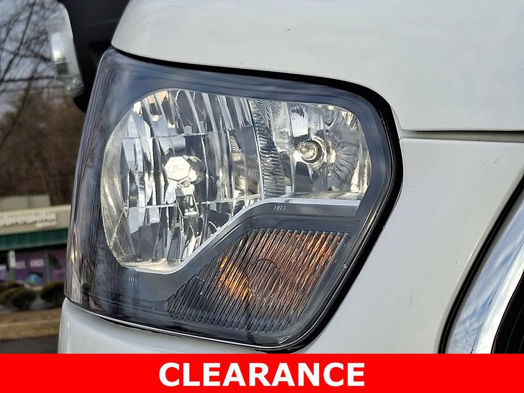 Used 2024 Ford Transit 350 XLT RWD image 9